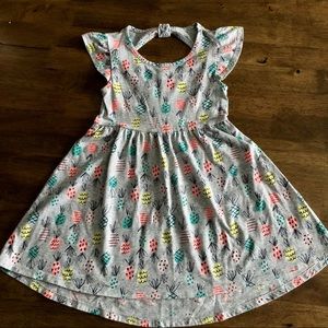 GUC Girls Pineapple 🍍 Dress unique bow back SZ 5